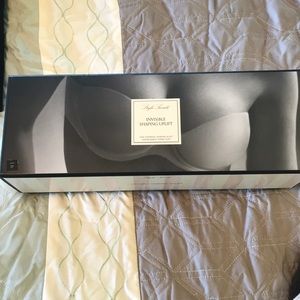 Invisible backless bra